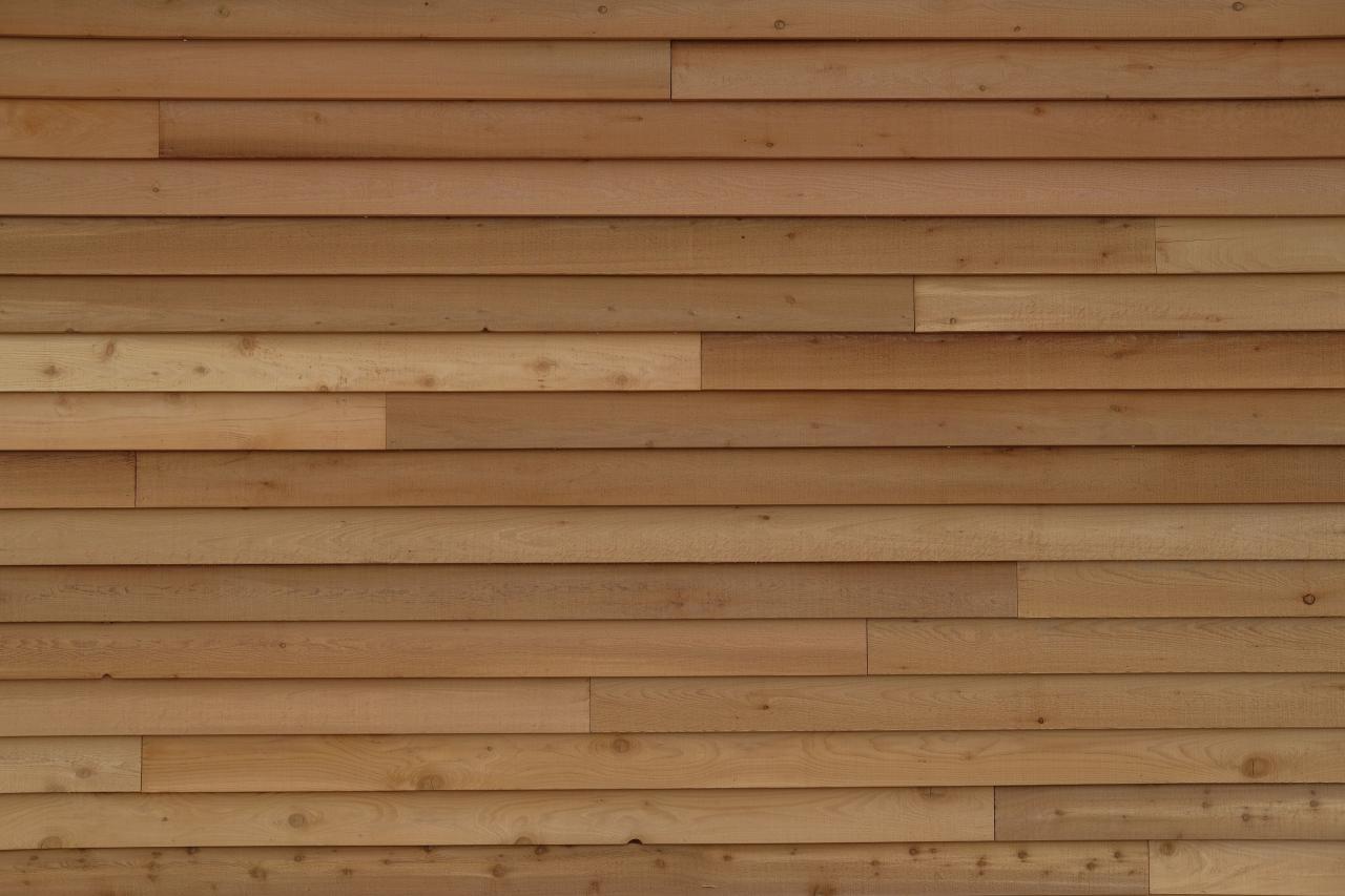 Vinyl siding that looks like wood